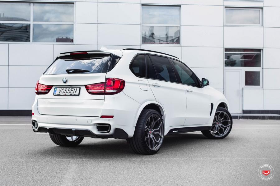  BMW X5 on Vossen Wheels (HC-3) 2017 года  (фото 8 из 22)